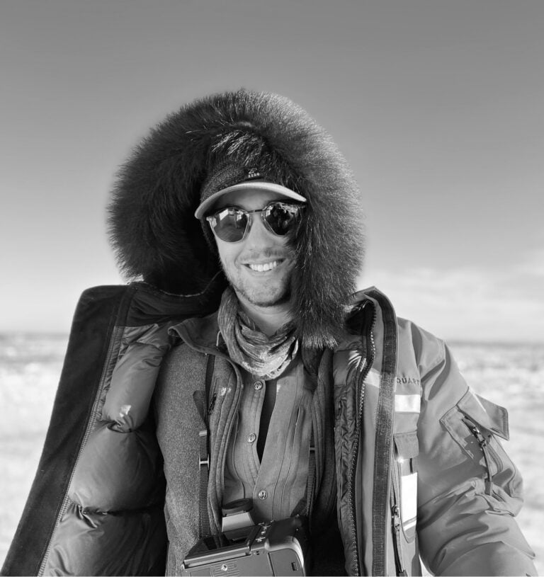 Polar Luxury Safari image 3